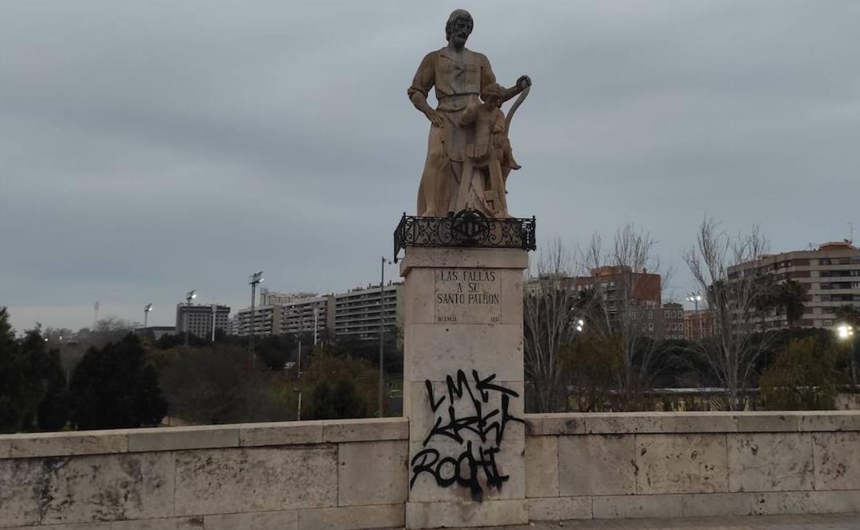 El patrón de las Fallas también sufre el vandalismo en Valencia