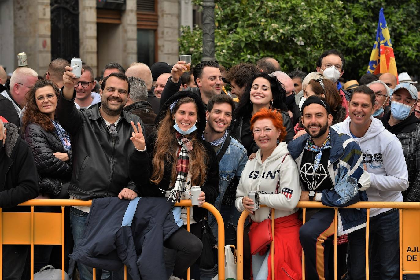 Fotos: Búscate en la mascletà del martes 15 de marzo de 2022