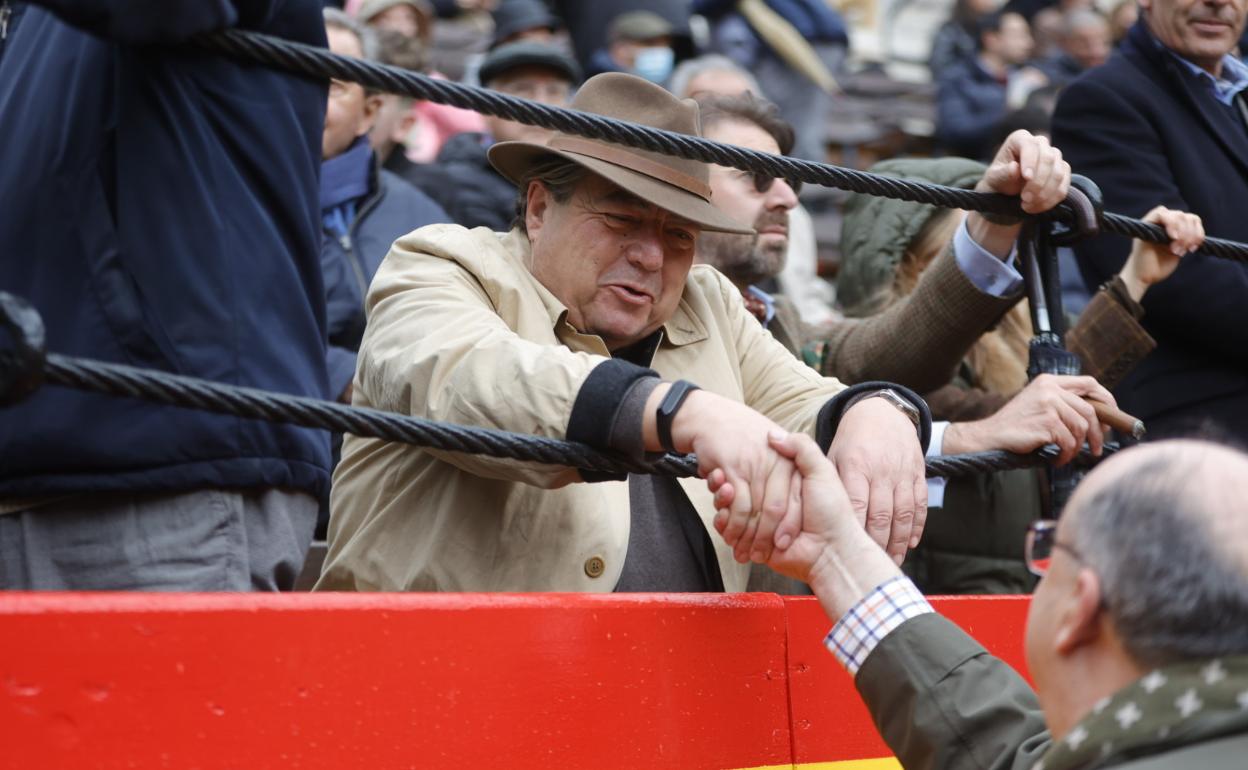 Vicente Boluda, antes de iniciarse la corrida de toros.