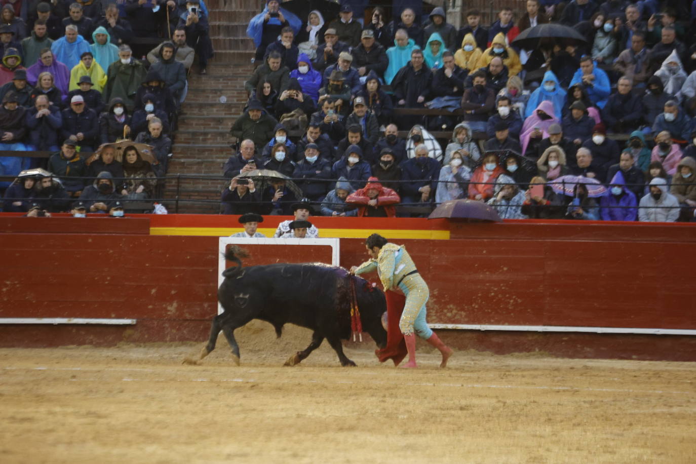 Fotos: Corrida de toros de las Fallas 2022: jueves 17 de marzo