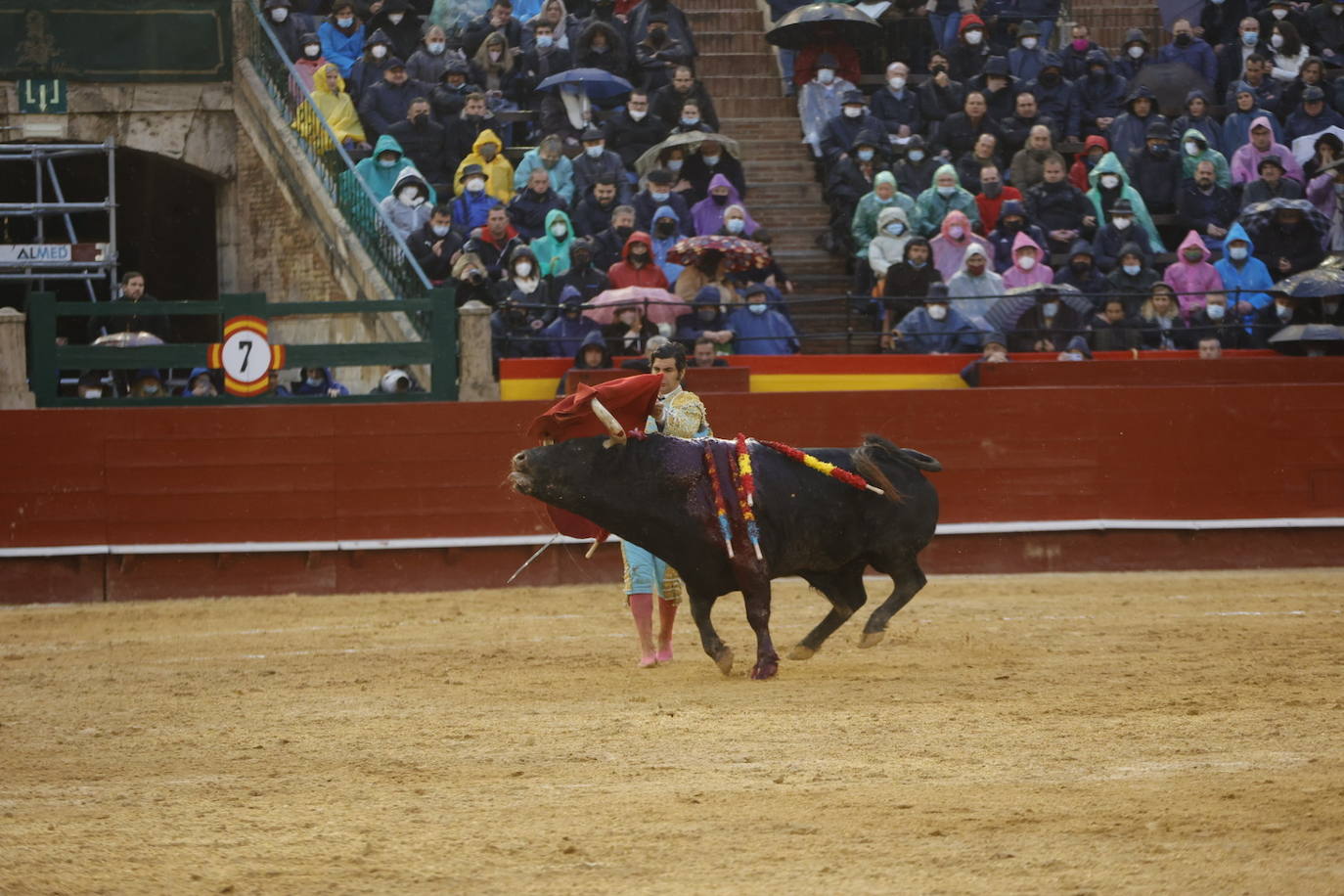 Fotos: Corrida de toros de las Fallas 2022: jueves 17 de marzo