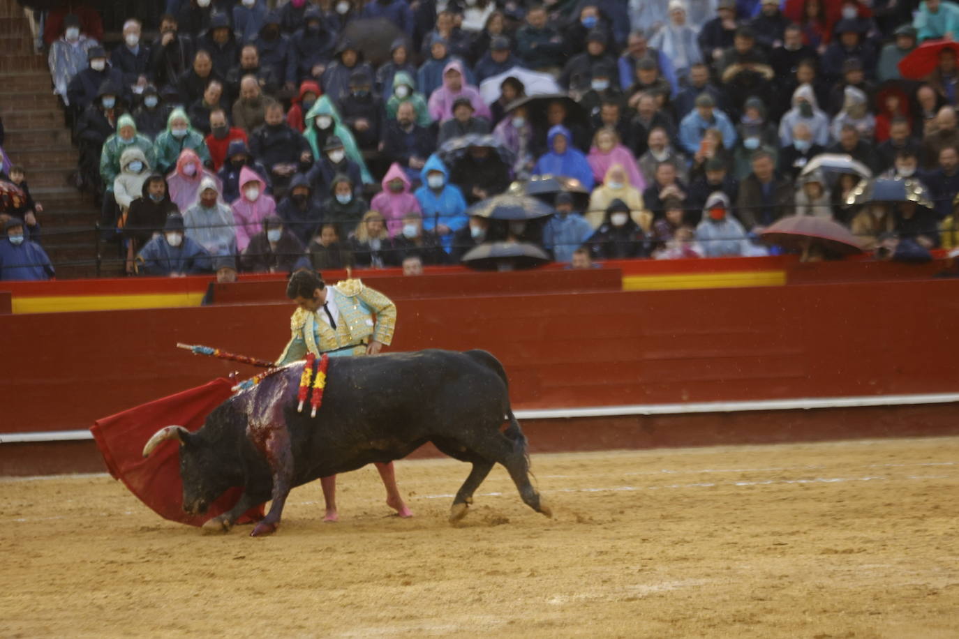 Fotos: Corrida de toros de las Fallas 2022: jueves 17 de marzo