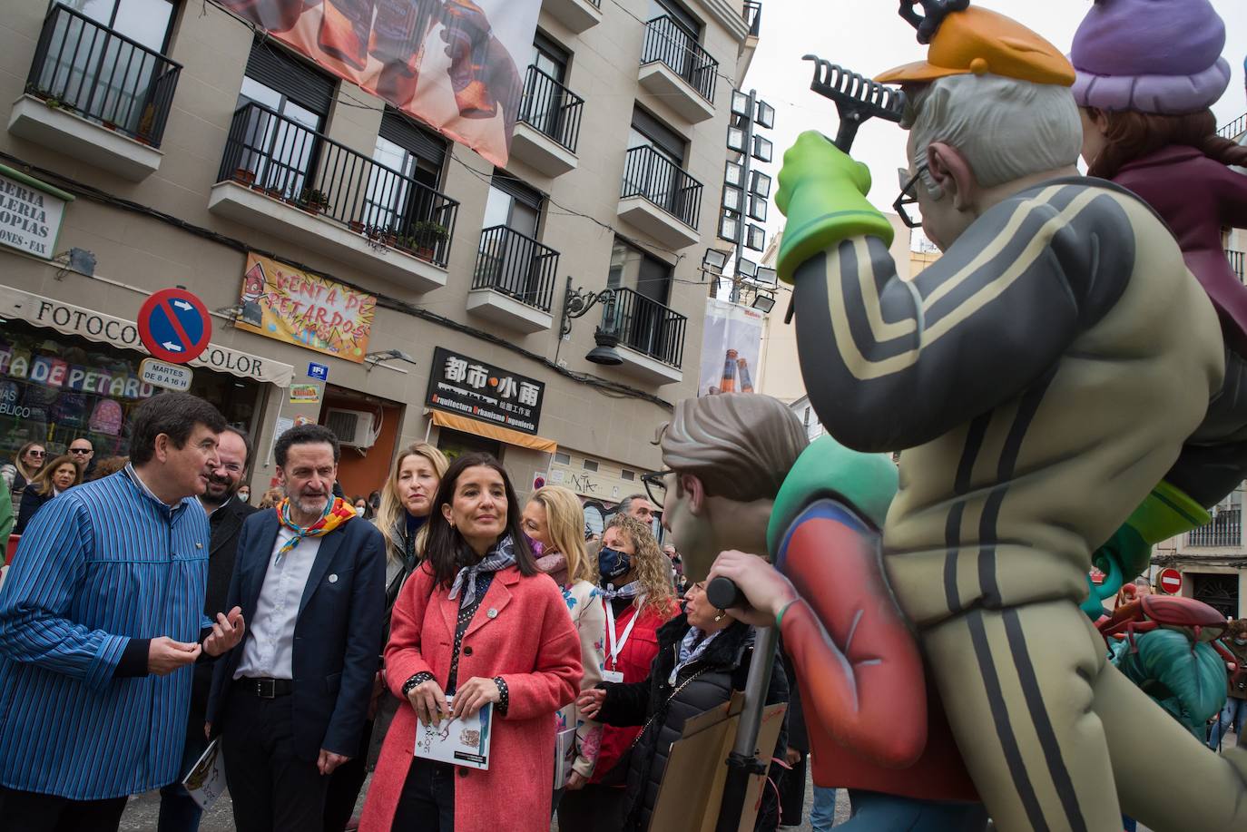 Fotos: Fallas 18 de marzo de 2022: Convento Jerusalén reúne a políticos y caras conocidas