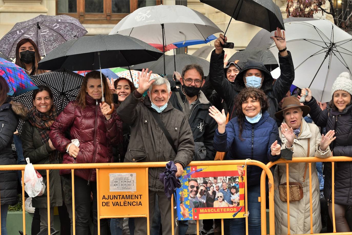 Fotos: Búscate en la mascletà de este sábado 19 de marzo