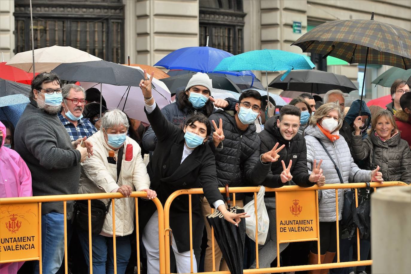 Fotos: Búscate en la mascletà de este sábado 19 de marzo