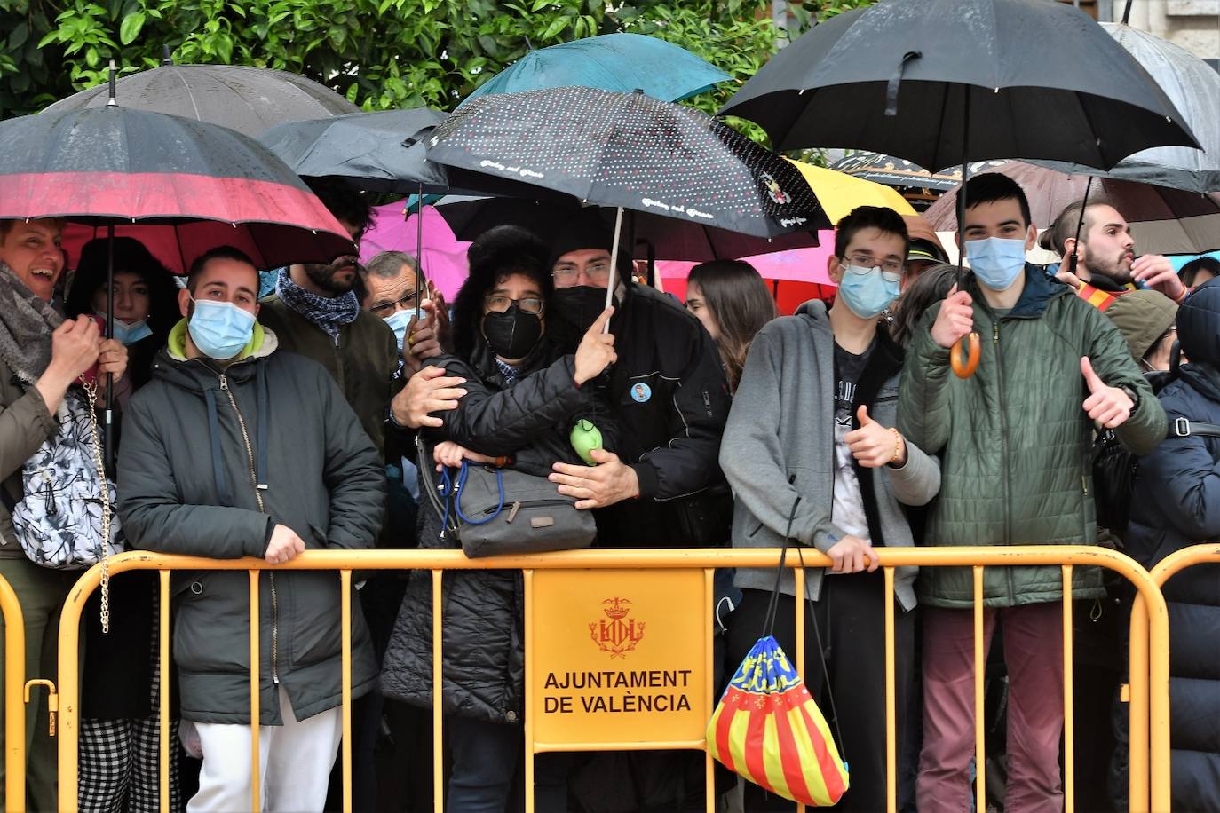 Fotos: Búscate en la mascletà de este sábado 19 de marzo