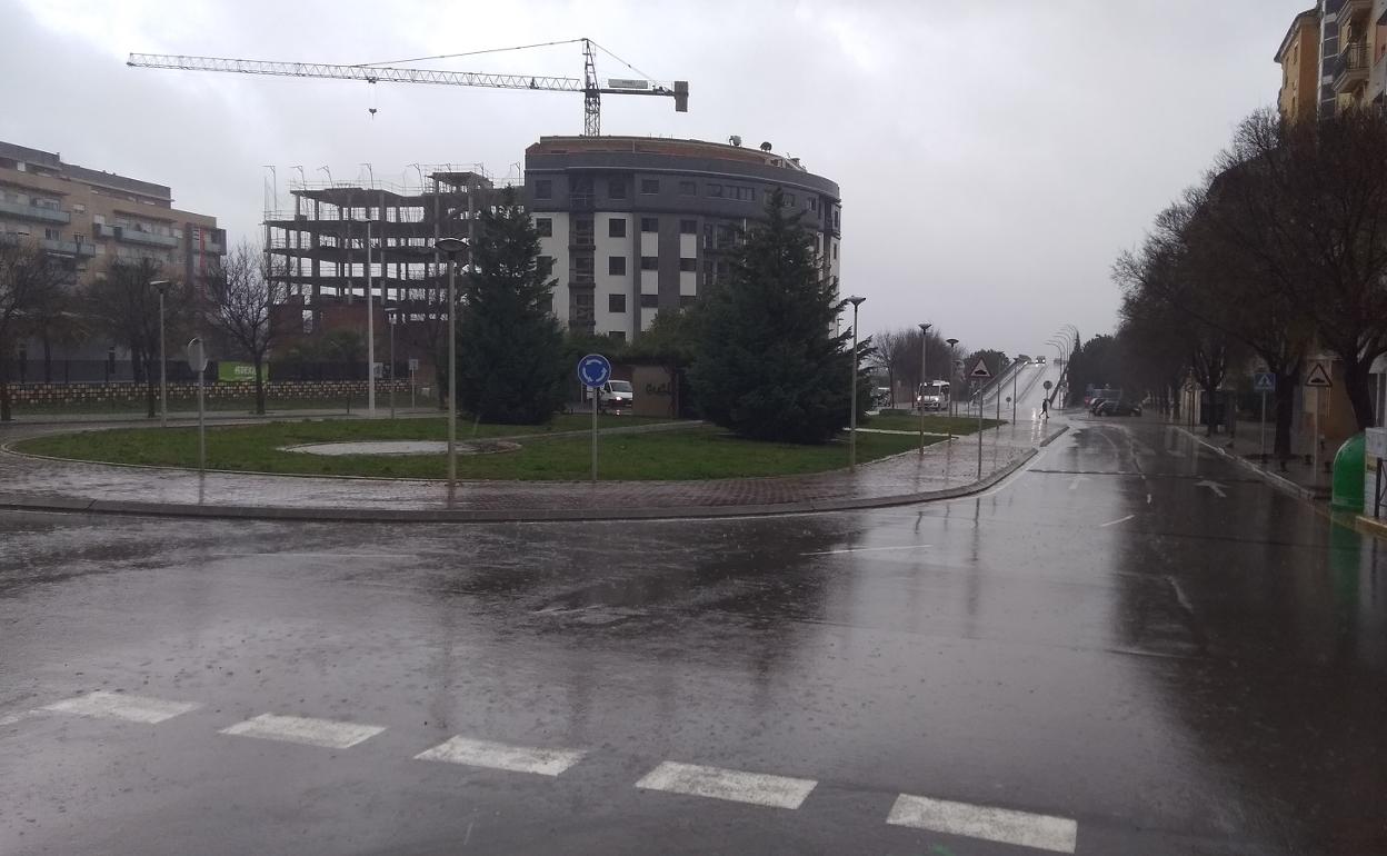 La lluvia no ha dado tregua en las comarcas del sur de Valencia, como en Xàtiva. 