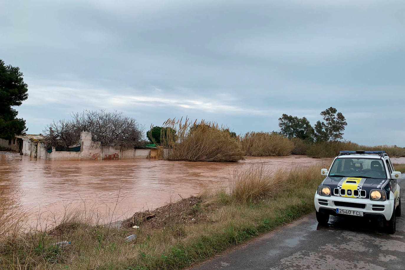 Las precipitaciones históricas en marzo dejan carreteras cortadas, ríos y barrancos desbordados y numerosas incidencias en Valencia y Castellón.