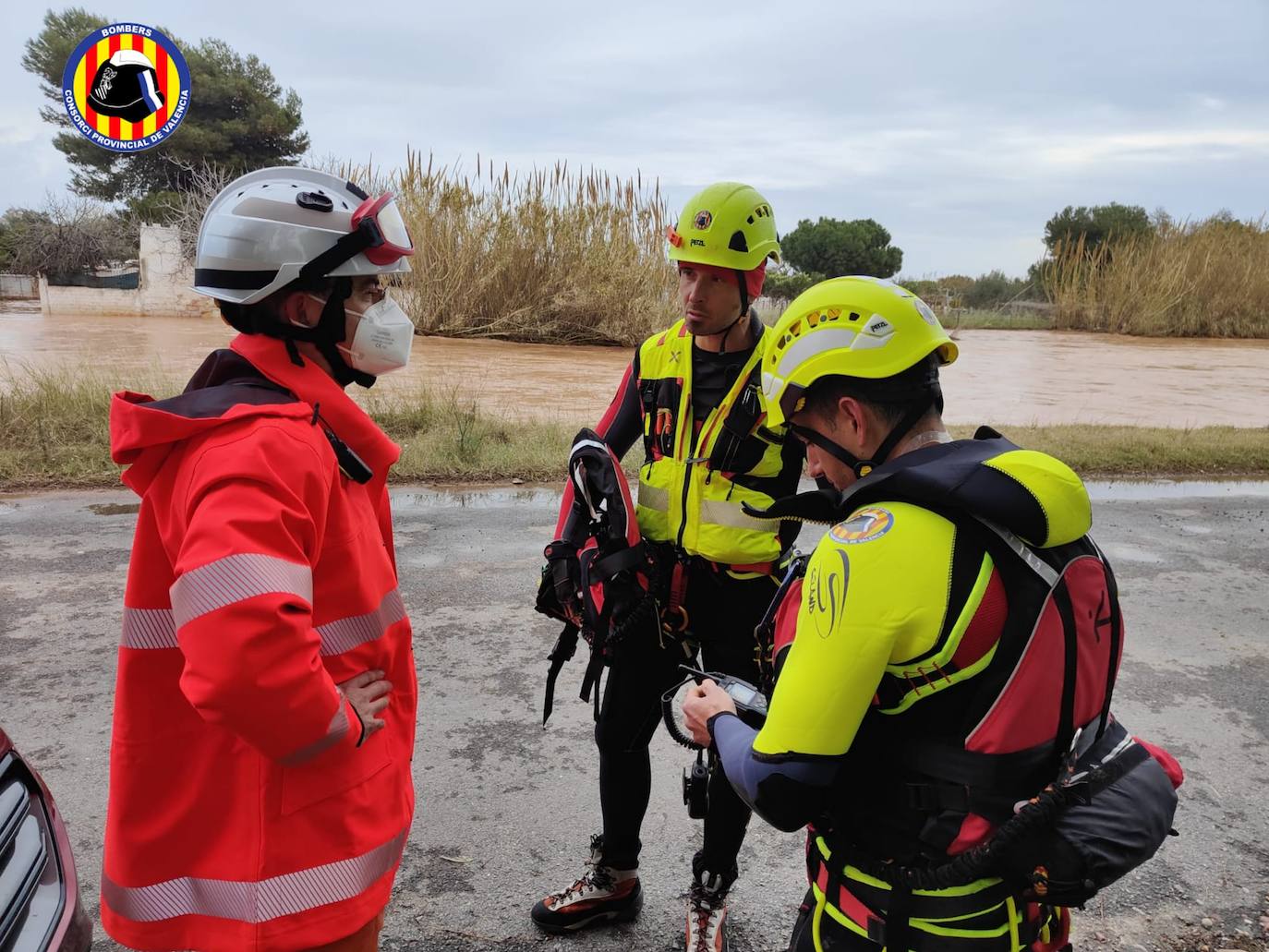 Las precipitaciones históricas en marzo dejan carreteras cortadas, ríos y barrancos desbordados y numerosas incidencias en Valencia y Castellón.