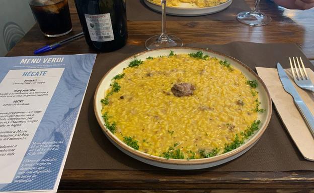 Risotto a la milanesa con tuétano y azafrán