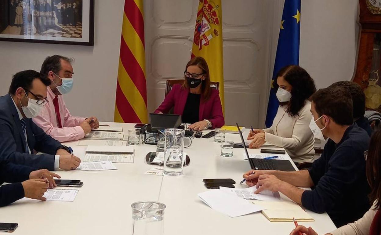 La presidenta del Consorcio, Maria Josep Amigó, en una reunión. 