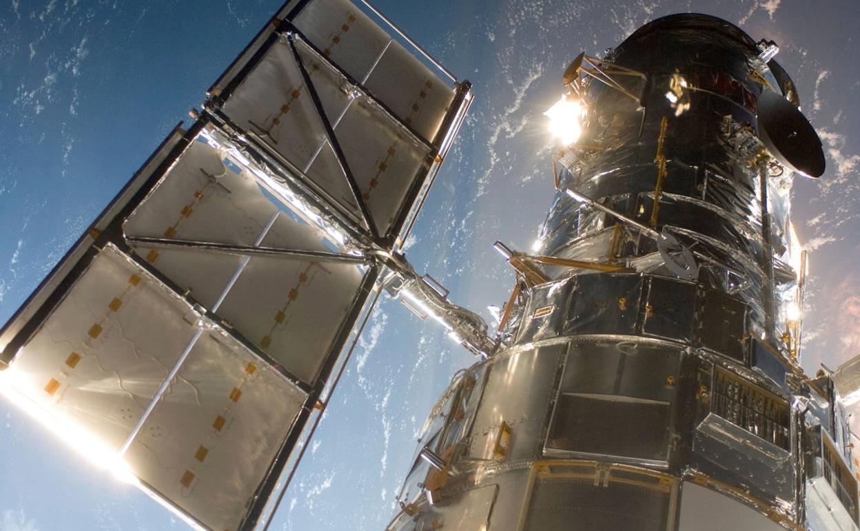 El telescopio espacial Hubble ha permitido localizar el agujero negro camuflado. 