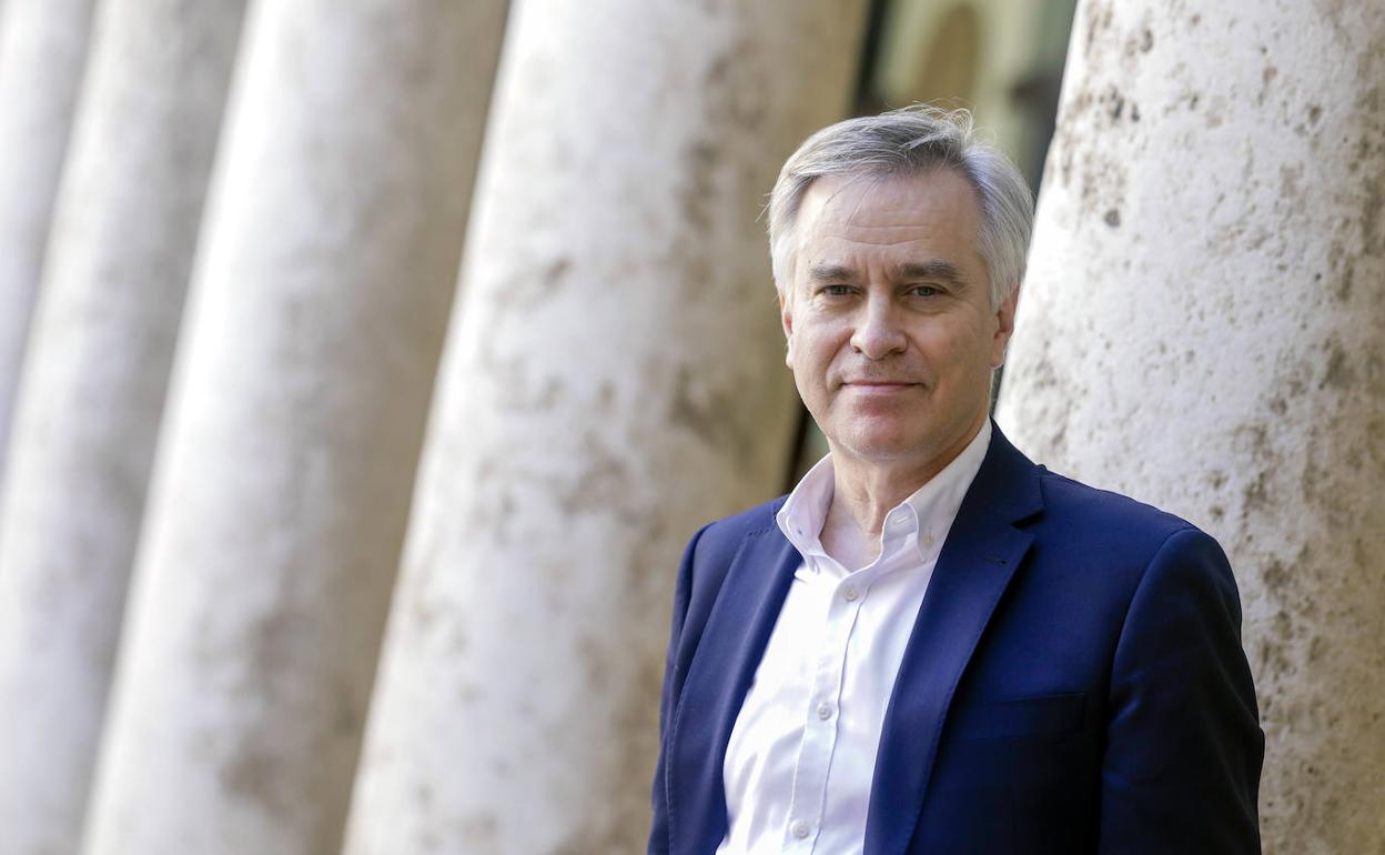 Museo Thyssen: GuIllermo Solana | Guillermo Solana: «La negociación de un  museo Thyssen en la Comunitat la lleva la baronesa. Que yo sepa no se han  dado más pasos» | Las Provincias