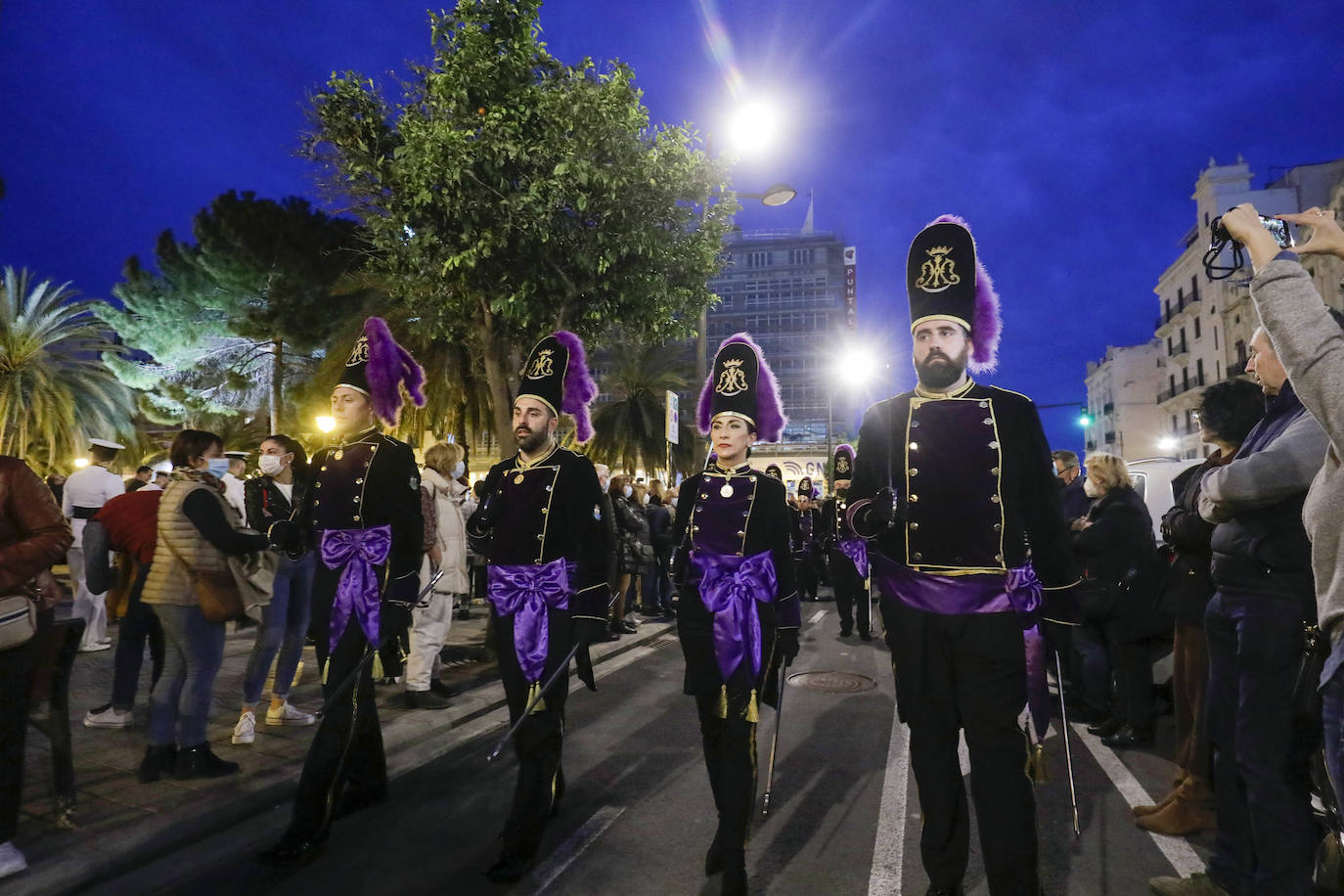 Fotos: Procesiones del Viernes de Dolor de la Semana Santa Marinera de Valencia