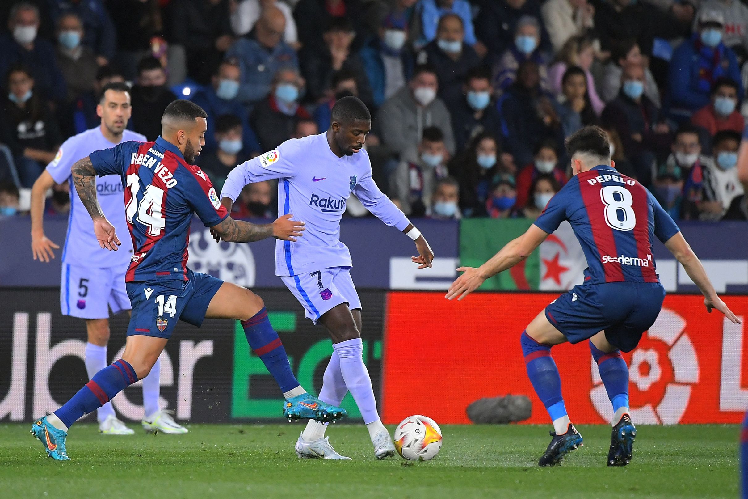 Fotos: Las mejores imágenes del Levante UD-FC Barcelona