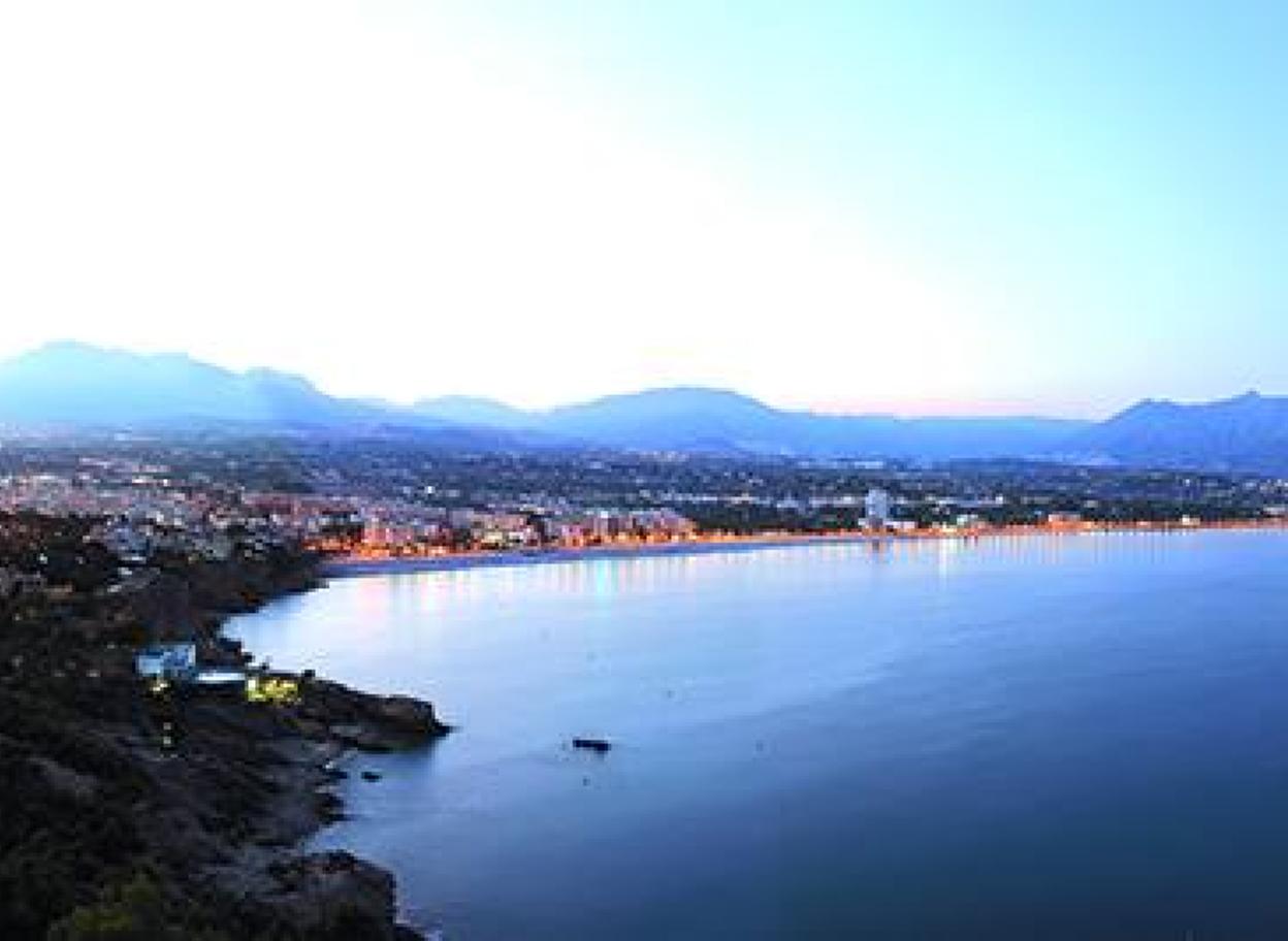 Rutas en Alicante | L'Alfàs del Pi, mar, montaña, historia y patrimonio en un paseo