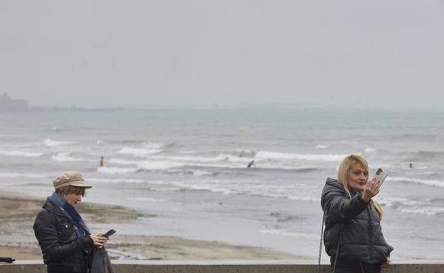 Tiempo Viernes Santo en Valencia | Aemet retira la alerta amarilla y suben las temperaturas este viernes e la Comunitat