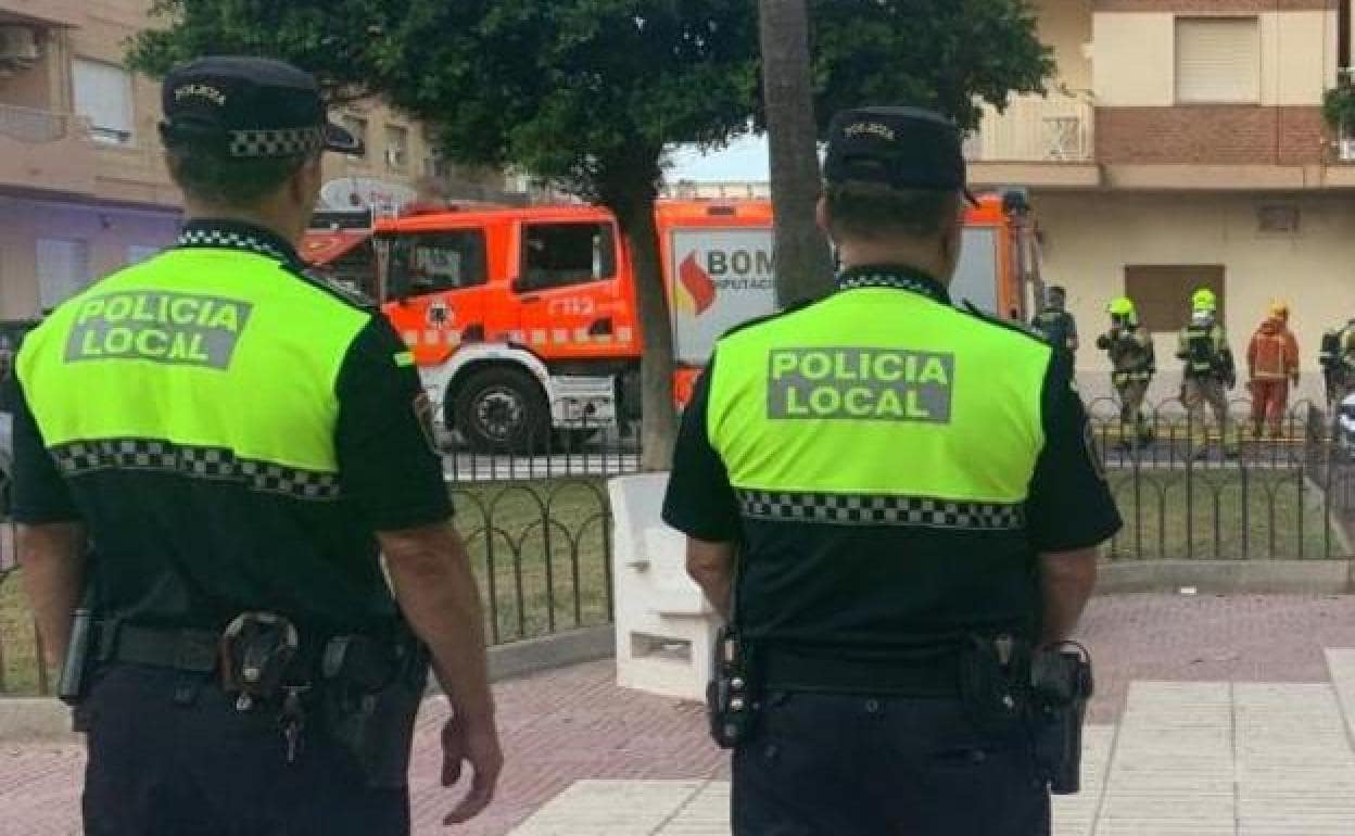 Atraco en Valencia | Detenido tras una persecución un hombre por atracar una gasolinera en Sueca