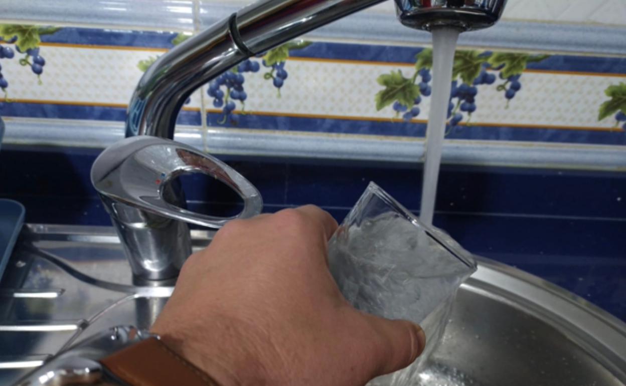 Altea tuvo que prohibir el consumo de agua del grifo el pasado mes de marzo