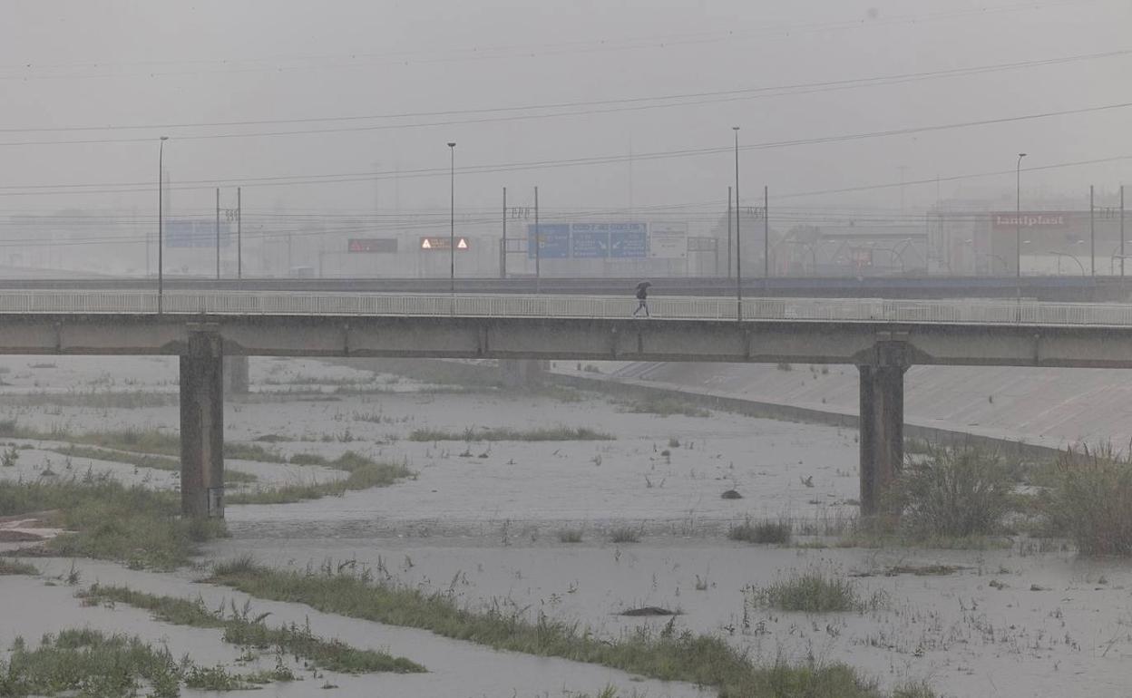 Lluvia en Valencia, este martes.