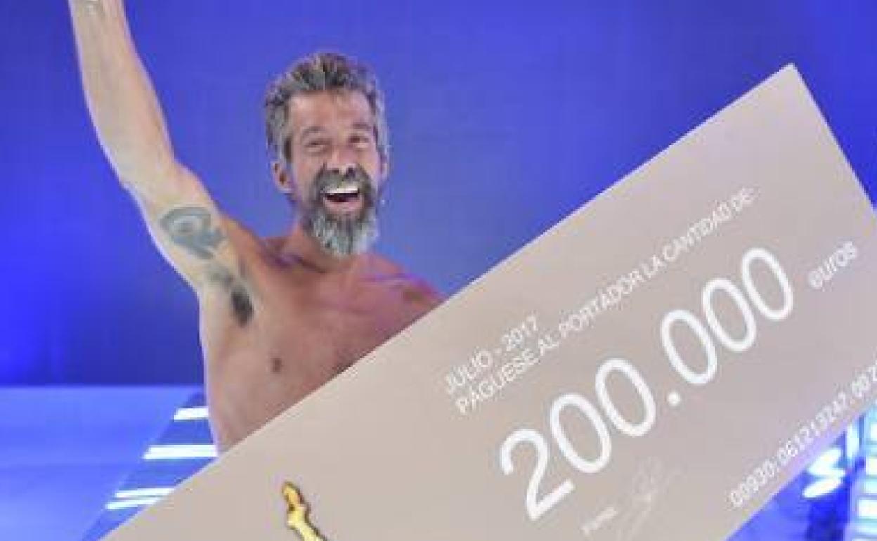 José Luis Losa, tras recibir el premio de 'Supervivientes 2017'.