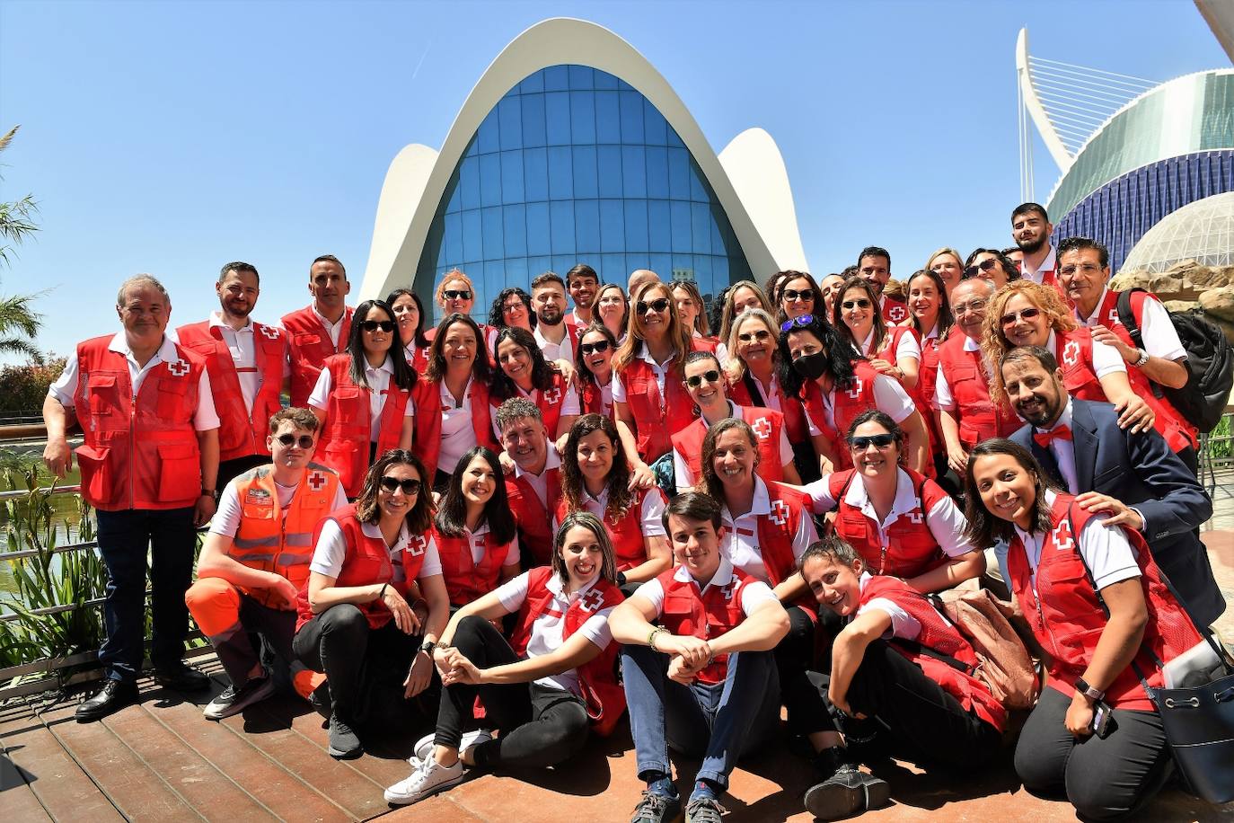 Fotos: La reina Letizia entrega las condecoraciones de Cruz Roja en Valencia