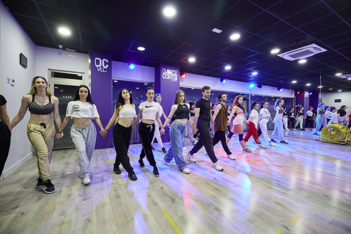 Fotos: El &#039;chanelazo&#039; llega a las escuelas de baile en Valencia