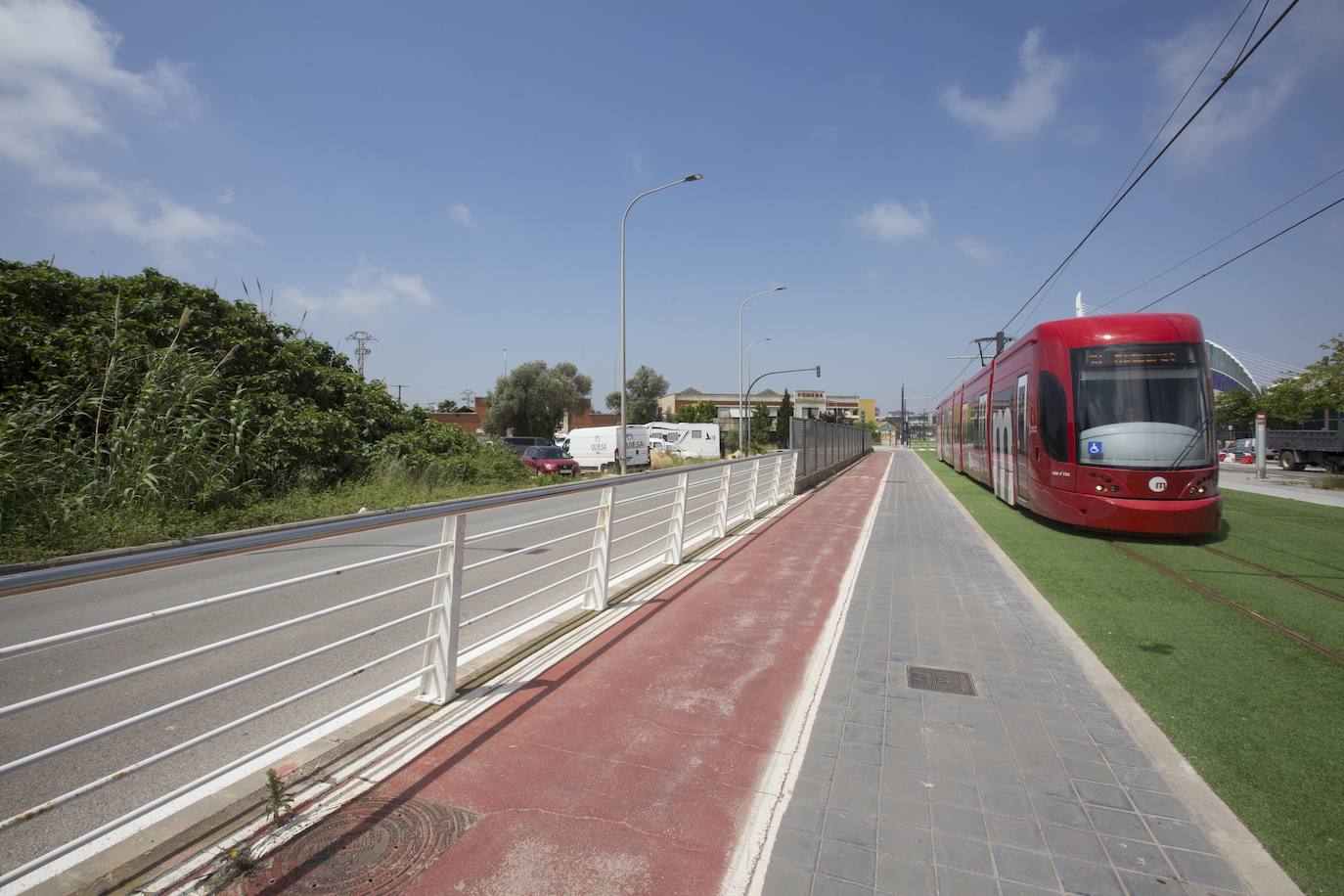 Fotos: Solares abandonados: el recorrido de la nueva Línea 10 de Metrovalencia