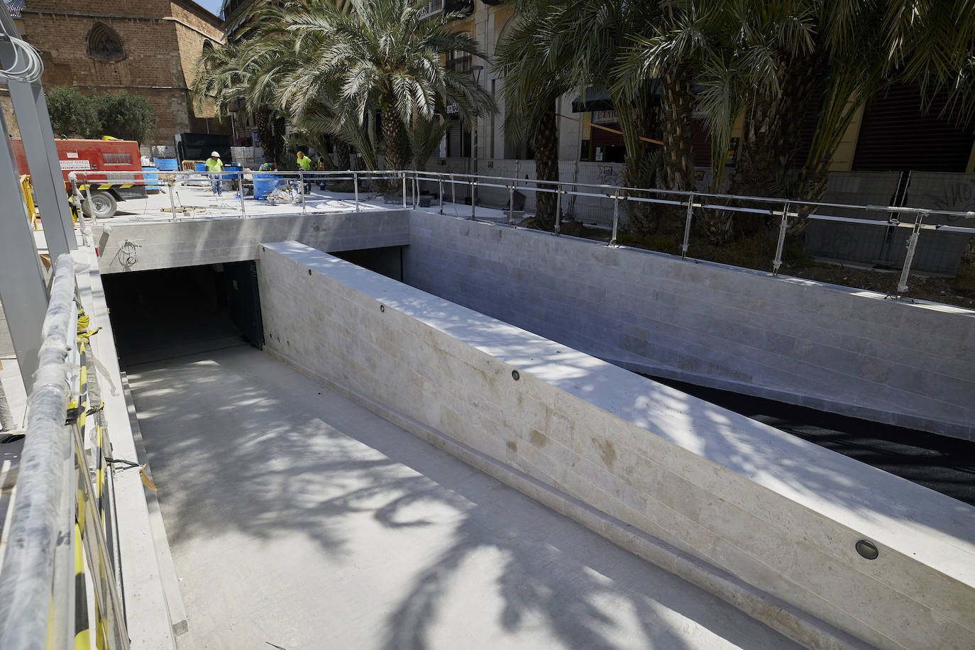 Reforma de la plaza de la Reina de Valencia (19/05/2022). 