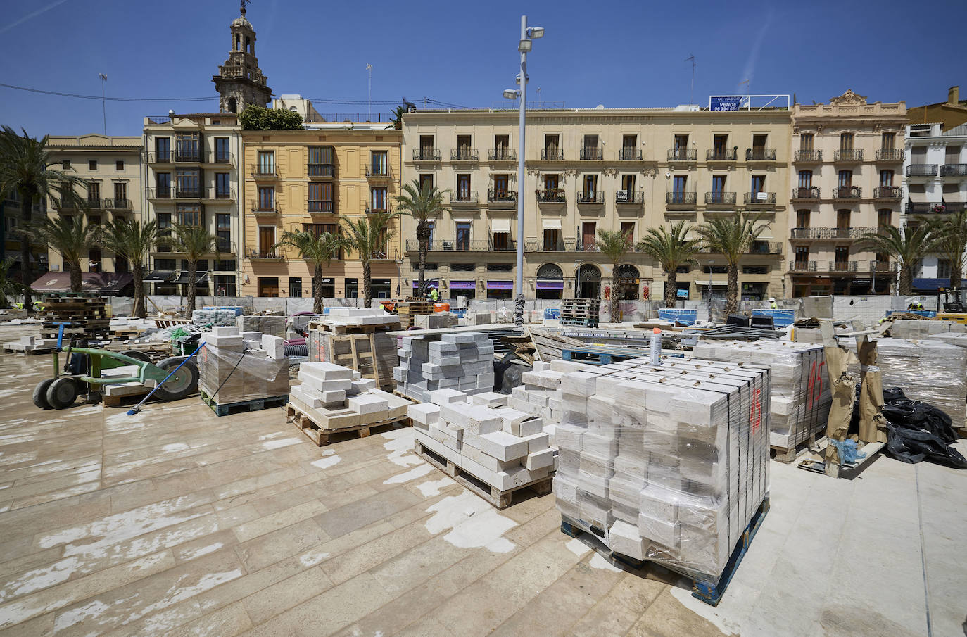 Reforma de la plaza de la Reina de Valencia (19/05/2022). 