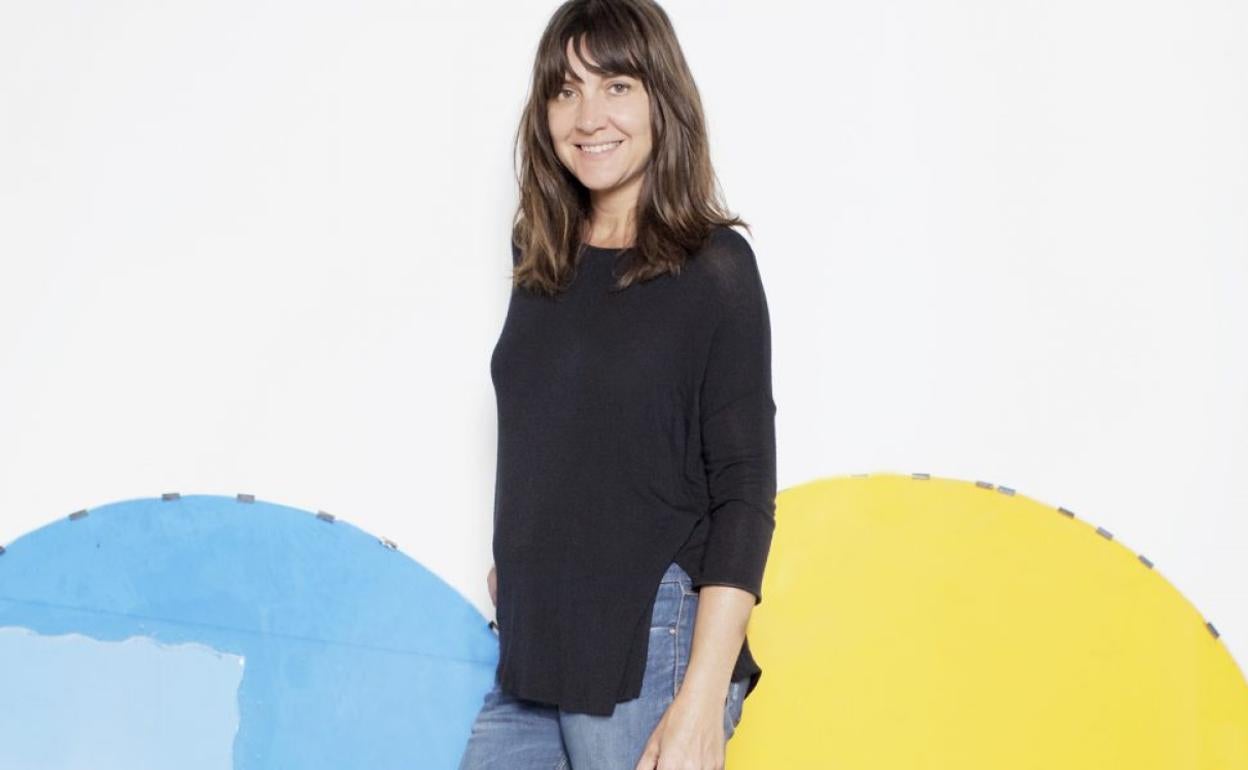 La artista valenciana que expone sus obras en Dallas