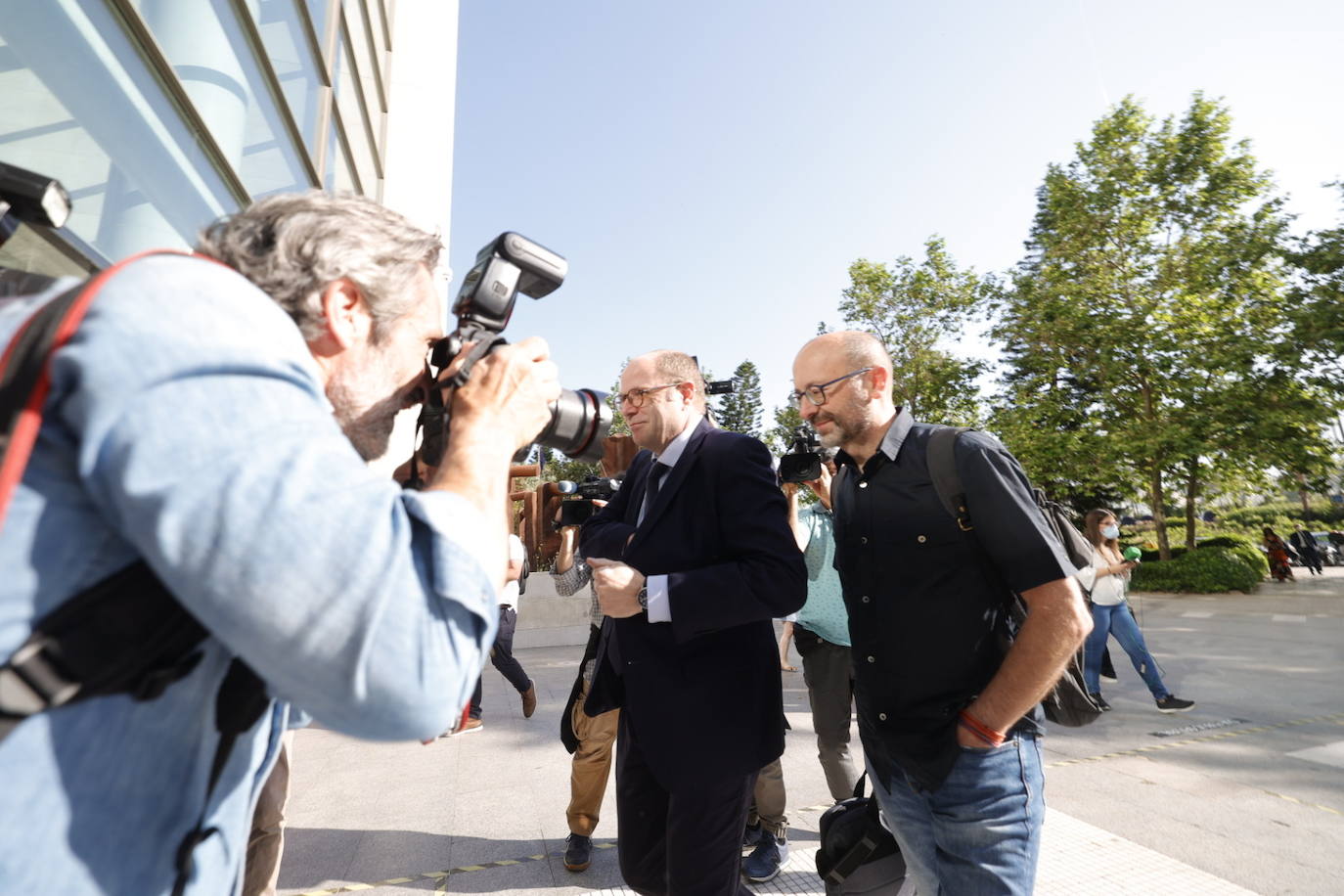 Fotos: Francis Puig llega a los juzgados para declarar ante el juez