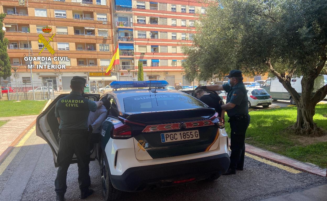 Las dos mujeres han sido detenidas. 