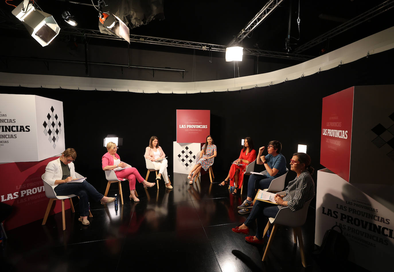 Fotos: Debate con las portavoces de Les Corts en LAS PROVINCIAS