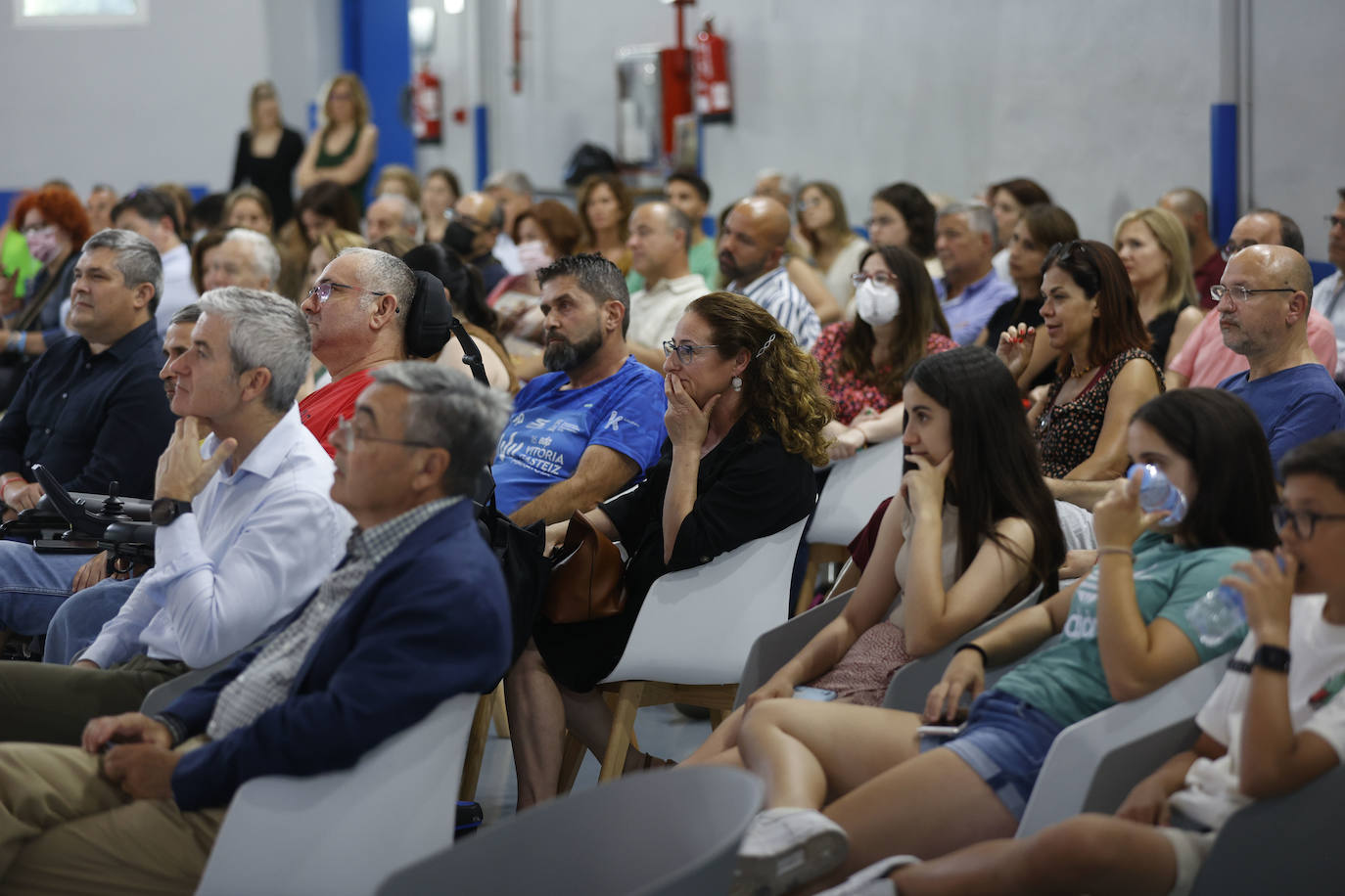 Fotos: Juan Carlos Unzué visita LAS PROVINCIAS