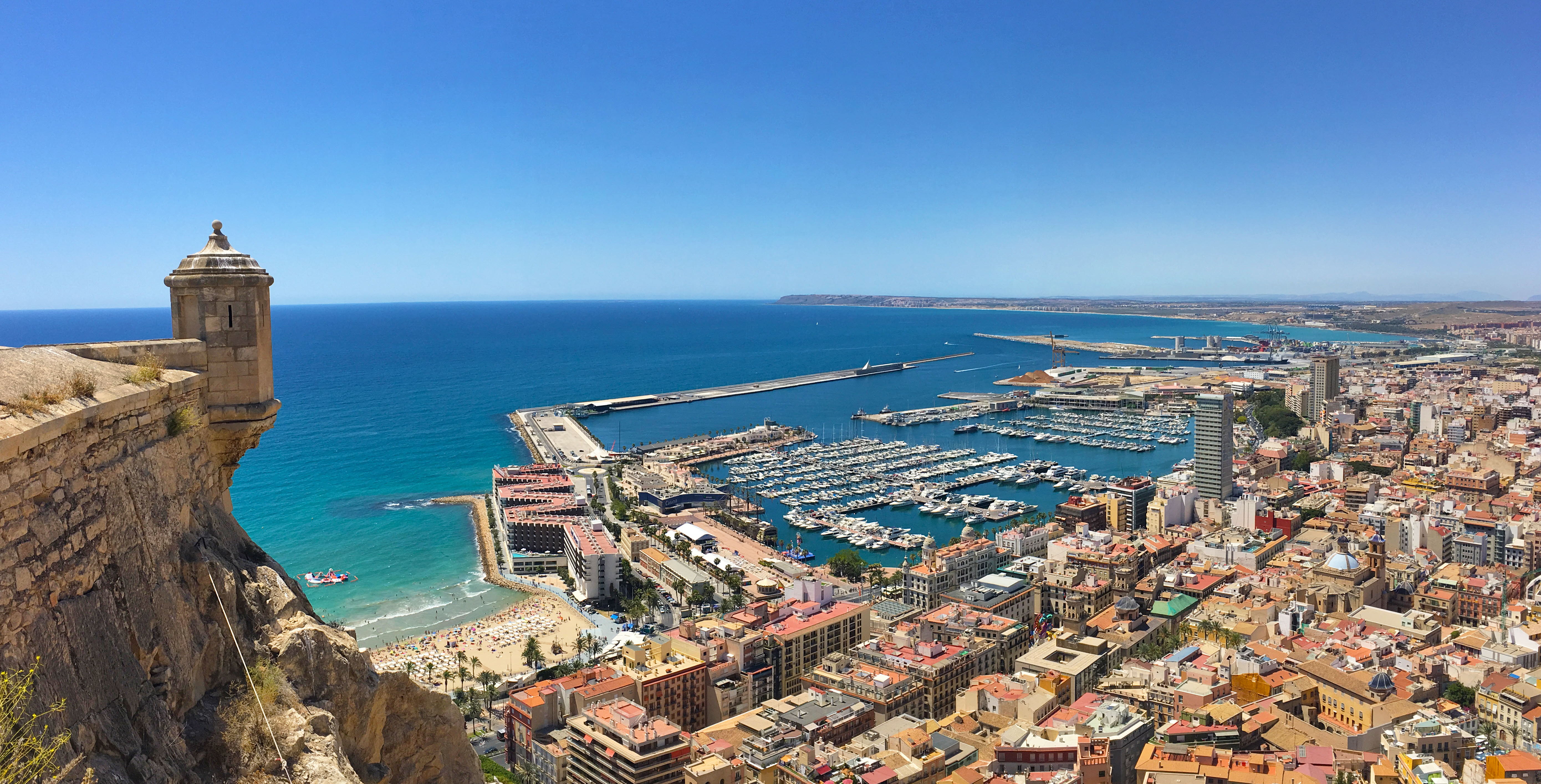 Castillo de Santa Bárbara, Alicante. 