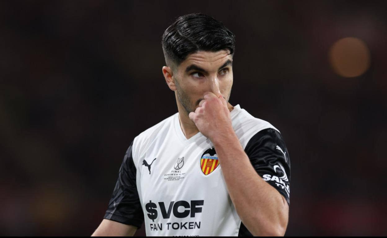 Carlos Soler, durante la final de Copa del Rey en La Cartuja el pasado 23 de abril. 