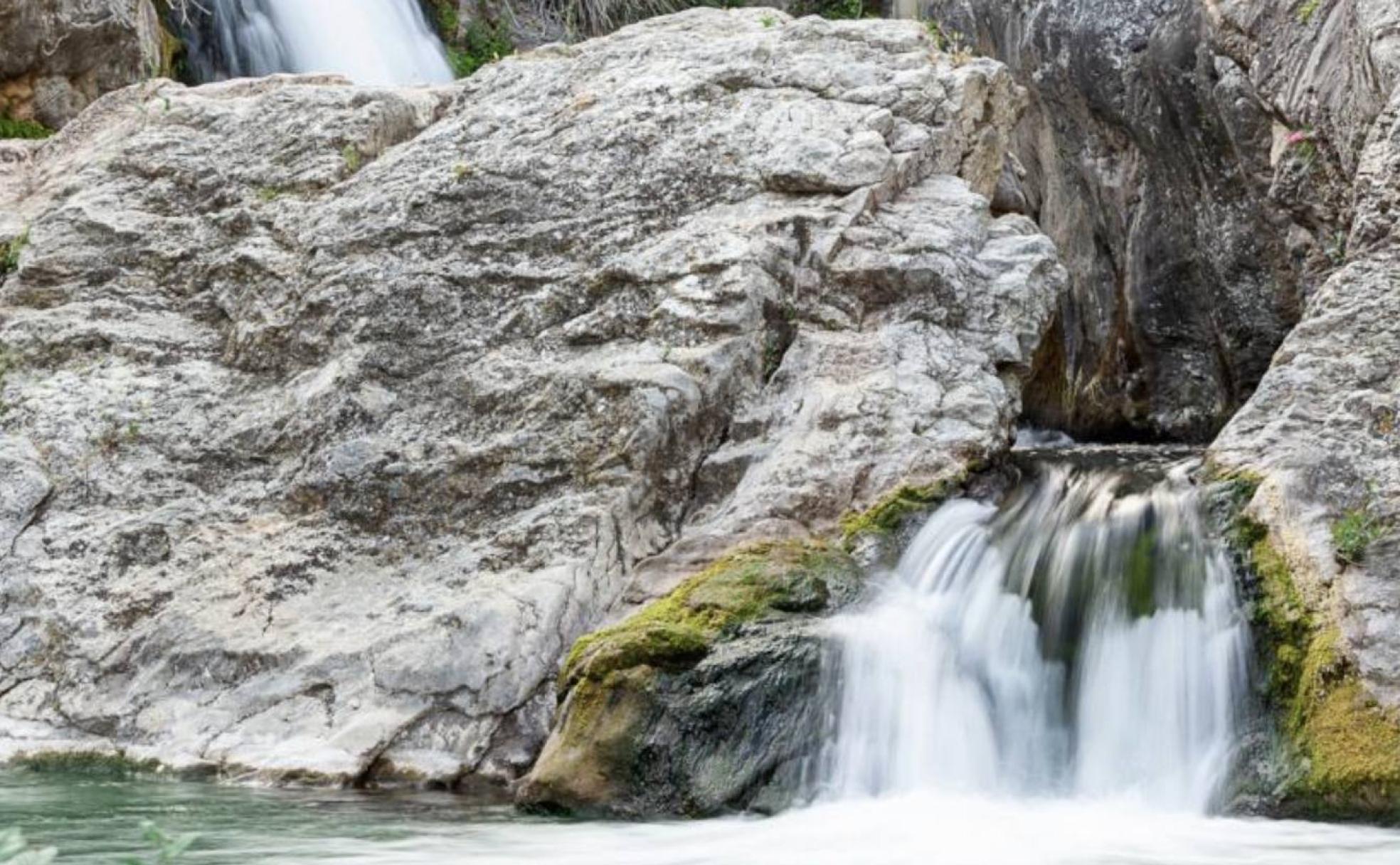 Imágenes espectaculares del Pou Clar, un paraje natural de anuncio. 