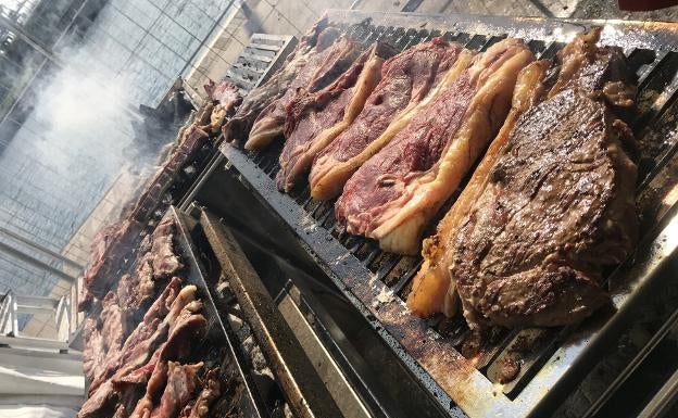 El evento gastronómico tiene a la carne como principal protagonista.