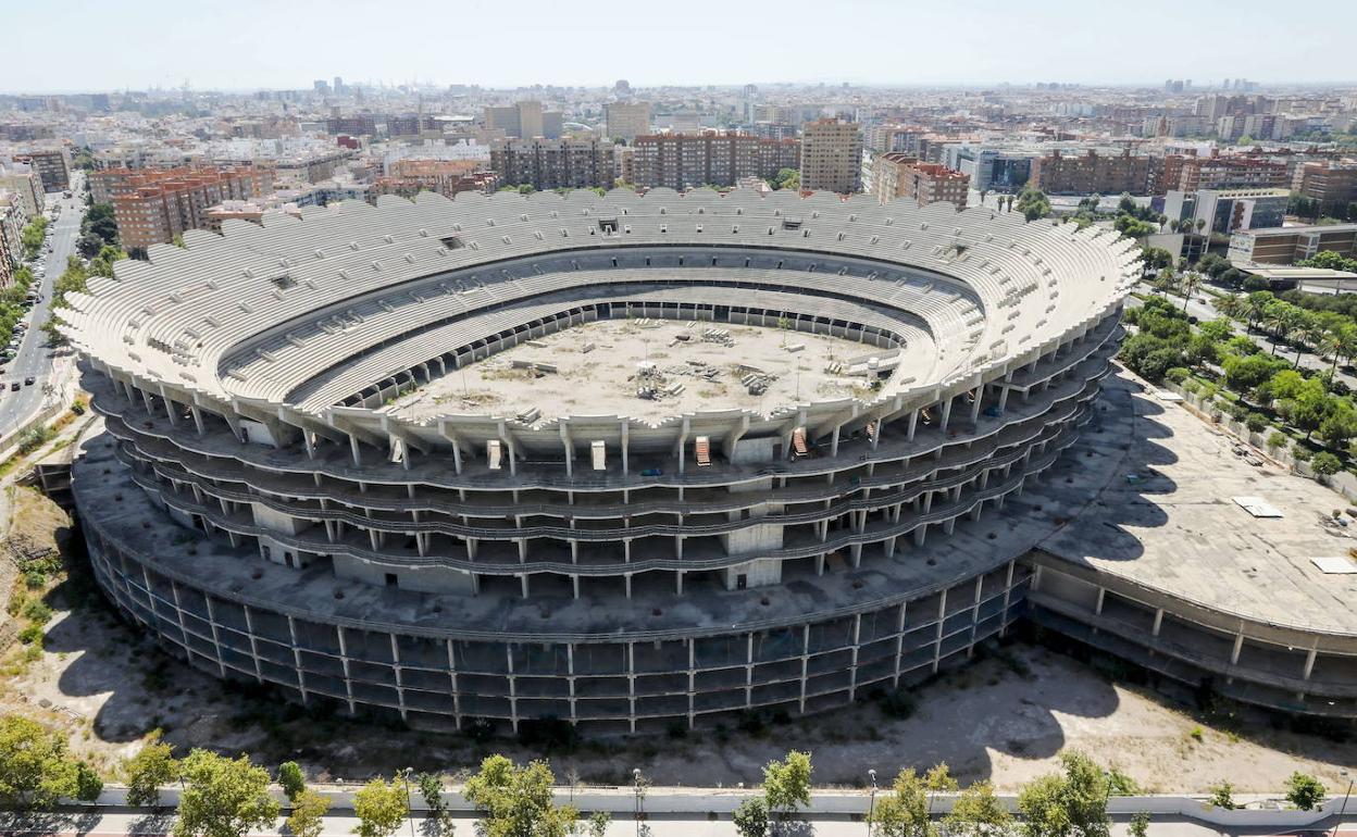 Las obras del nuevo estadio llevan paralizadas desde 2009.