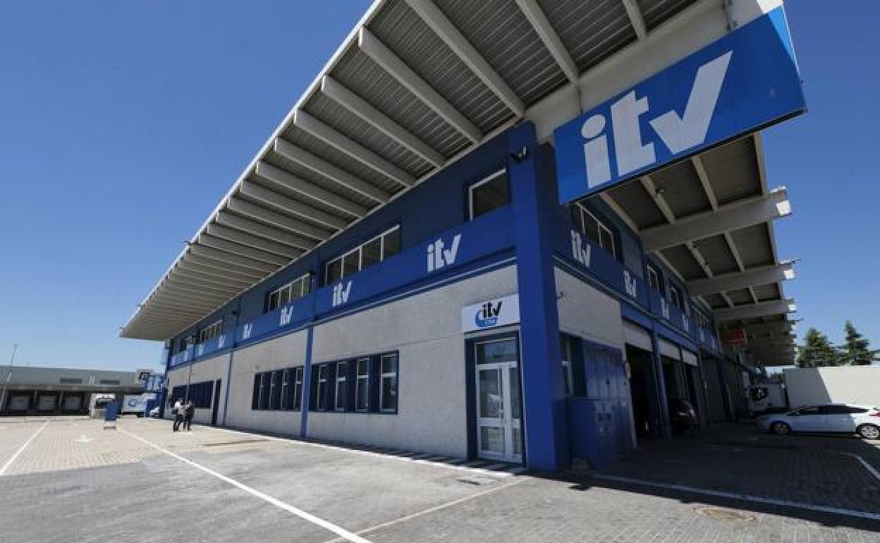 ITV, multas | La irregularidad con la ITV que cuesta una multa de más de 6.000 euros