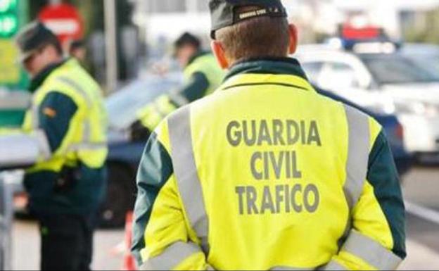 El conductor de un patinete provoca un accidente en la Pista de Silla tras circular ebrio por un lugar prohibido