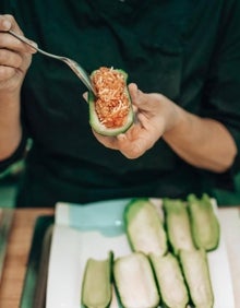 Imagen secundaria 2 - Miobio | Cocinando campeones: la start up valenciana que fusiona deporte y nutrición