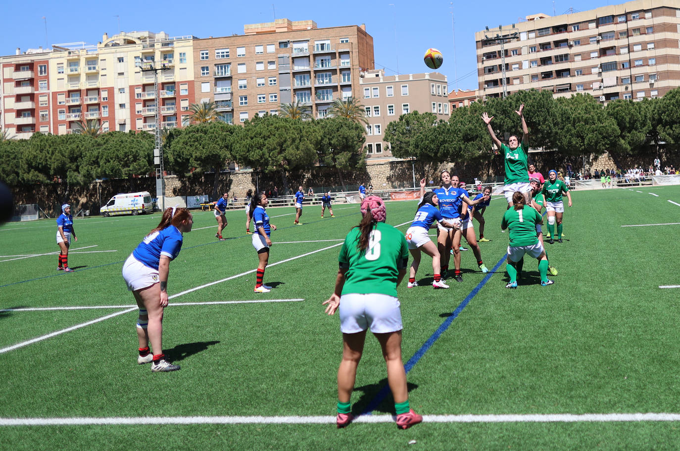 Fotos: Las tribus del Jardín del Turia de Valencia