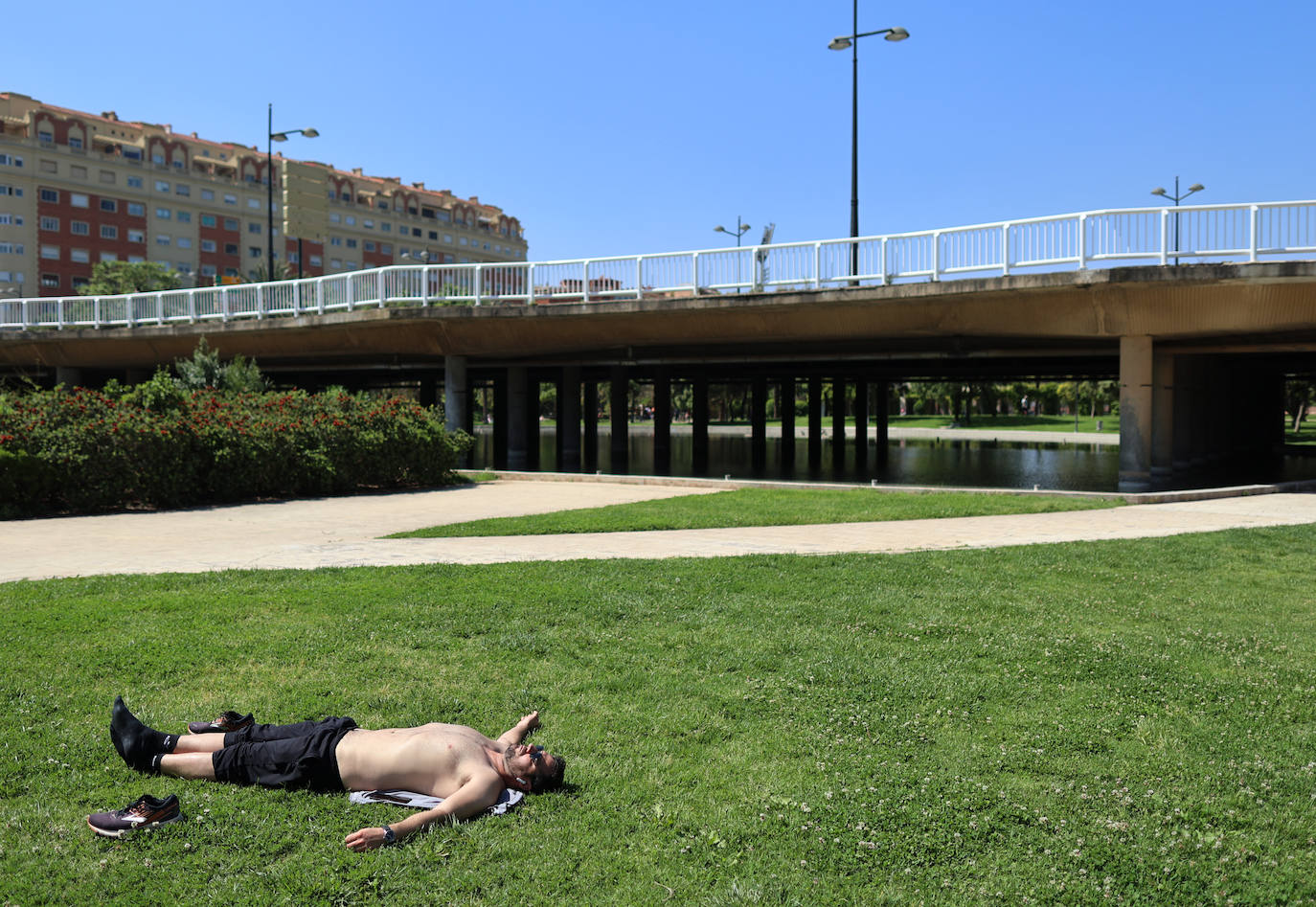 Fotos: Las tribus del Jardín del Turia de Valencia