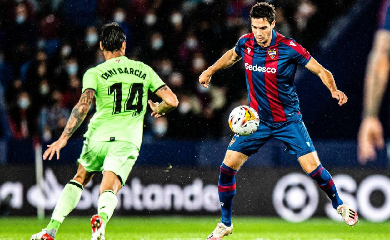 Nikola Vukcevic, durante un partido contra el Athletic.