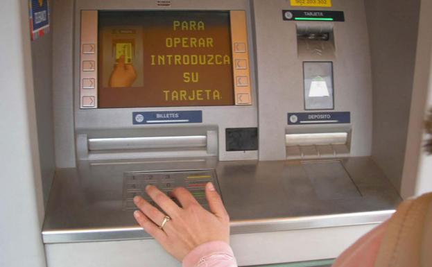 El Banco de España alerta sobre el peligro de los pagos con transferencias bancarias