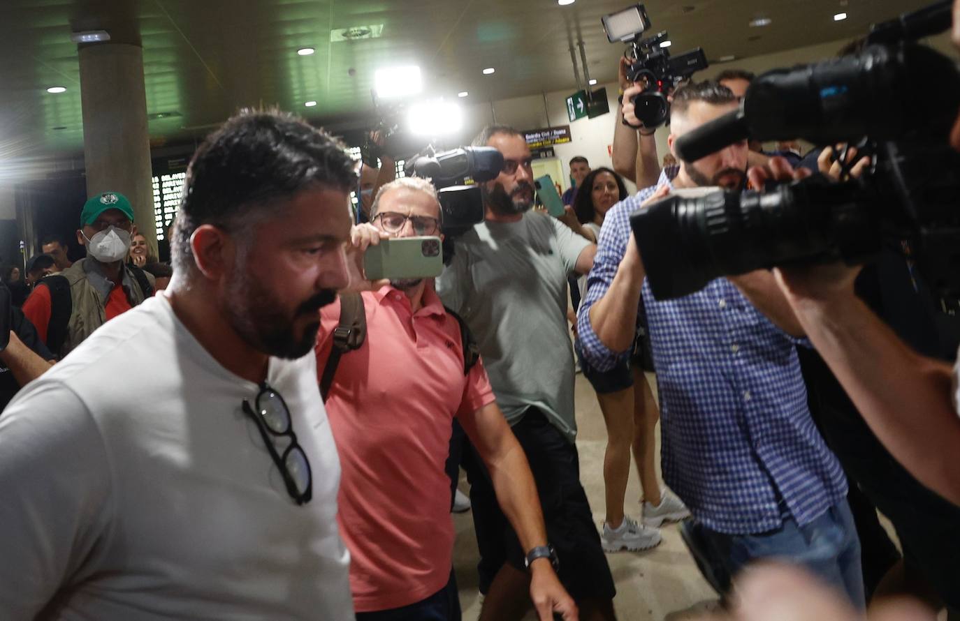 Fotos: Gattuso aterriza en Valencia