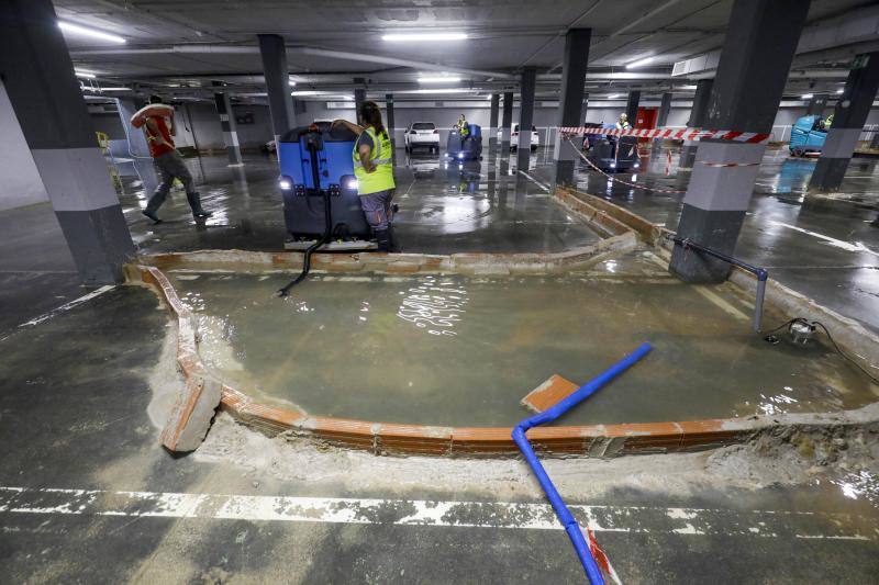 Fotos: Vecinos de Bétera afectados por filtraciones de agua en garajes, trasteros y viviendas se unen en una plataforma