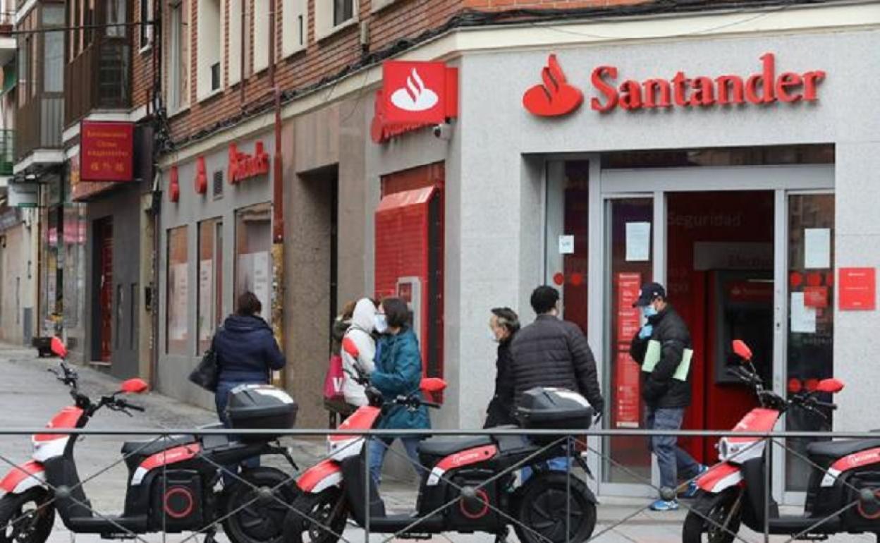 Banco Santander: aviso a clientes | Aviso del Banco Santander a miles de clientes